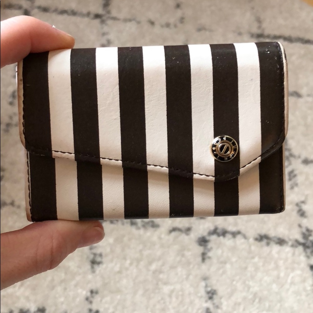 Henri Bendel business card holder